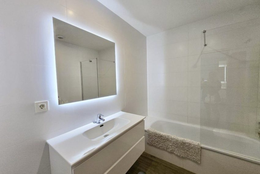 R5165041-Apartment-For-Sale-La-Campana-Middle-Floor-3-Beds-108-Built-8