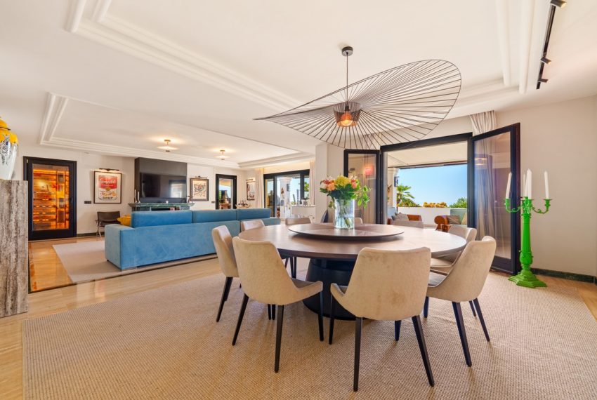 R5165137-Apartment-For-Sale-The-Golden-Mile-Penthouse-Duplex-4-Beds-376-Built-1