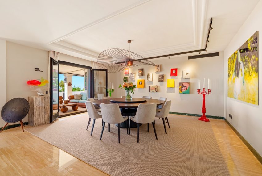R5165137-Apartment-For-Sale-The-Golden-Mile-Penthouse-Duplex-4-Beds-376-Built-2
