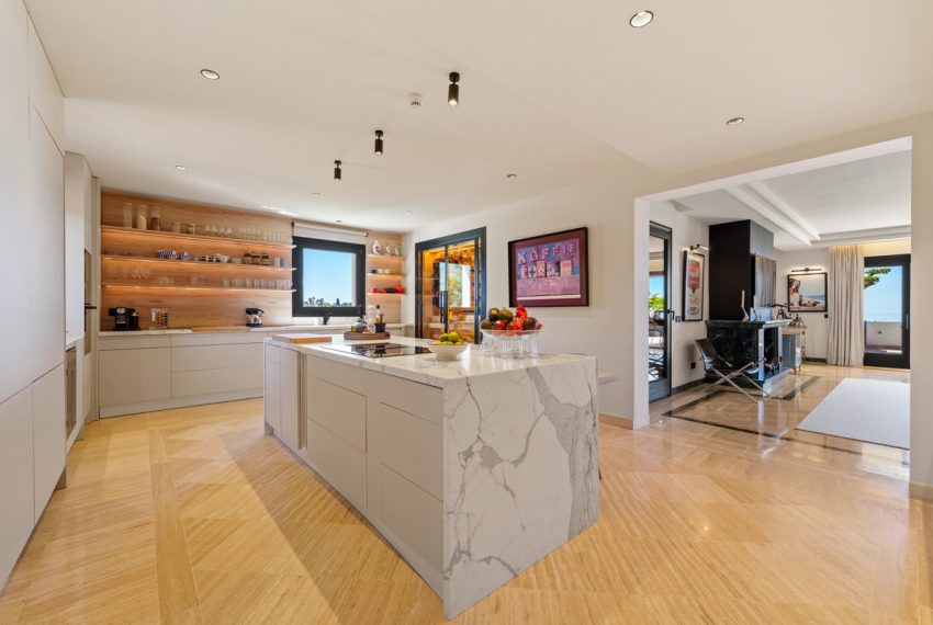 R5165137-Apartment-For-Sale-The-Golden-Mile-Penthouse-Duplex-4-Beds-376-Built-6