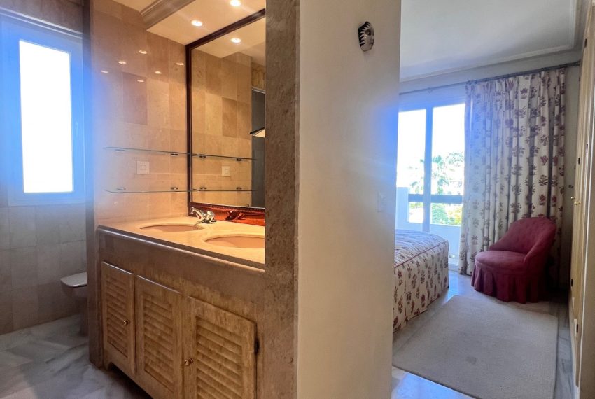 R5165290-Apartment-For-Sale-Estepona-Penthouse-2-Beds-145-Built-11