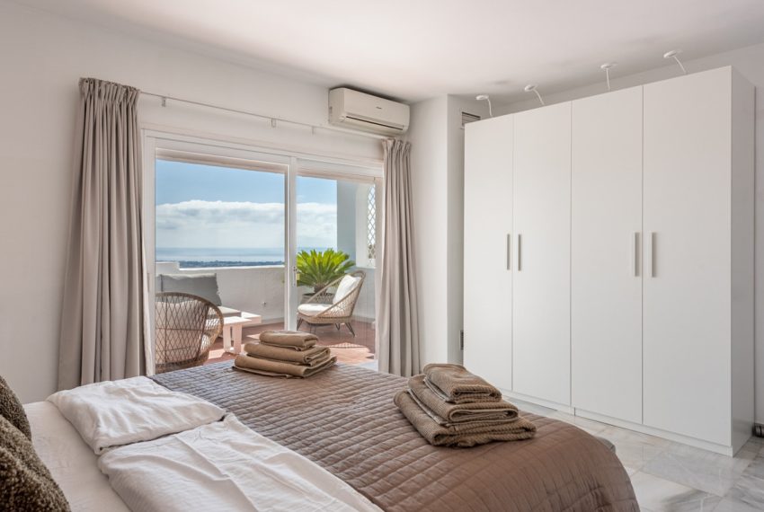 R5165881-Apartment-For-Sale-Benahavis-Duplex-3-Beds-241-Built-13