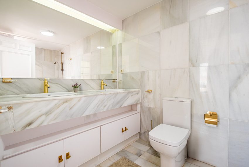 R5165881-Apartment-For-Sale-Benahavis-Duplex-3-Beds-241-Built-15