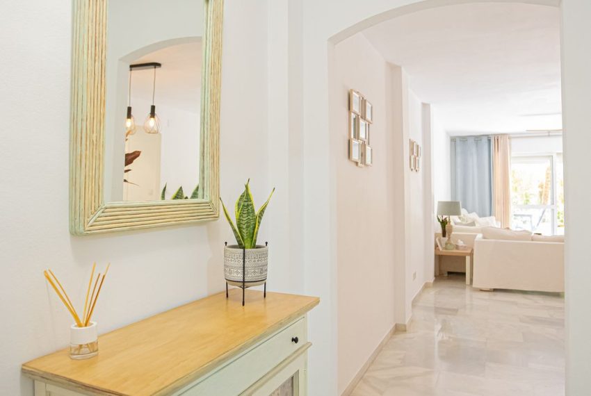 R5165953-Apartment-For-Sale-The-Golden-Mile-Ground-Floor-2-Beds-123-Built-10
