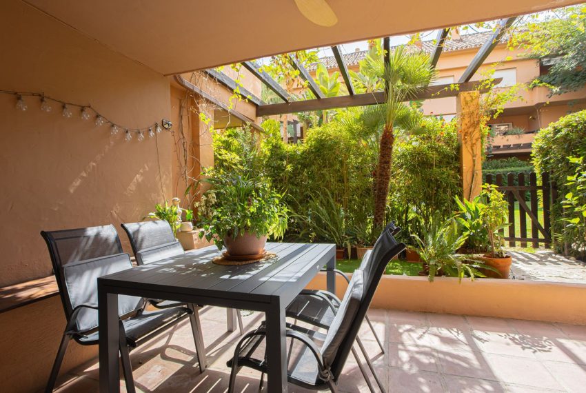 R5165953-Apartment-For-Sale-The-Golden-Mile-Ground-Floor-2-Beds-123-Built-6