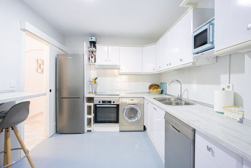 R5165953-Apartment-For-Sale-The-Golden-Mile-Ground-Floor-2-Beds-123-Built-8