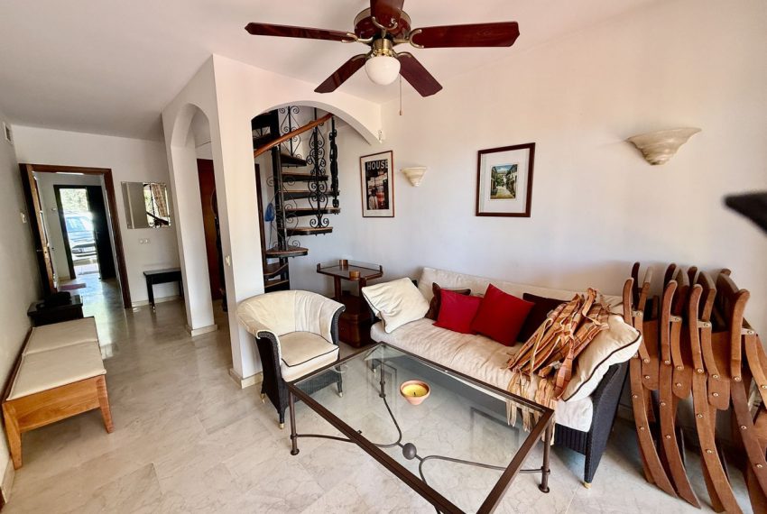 R5165974-Villa-For-Sale-Elviria-Semi-Detached-4-Beds-280-Built-16