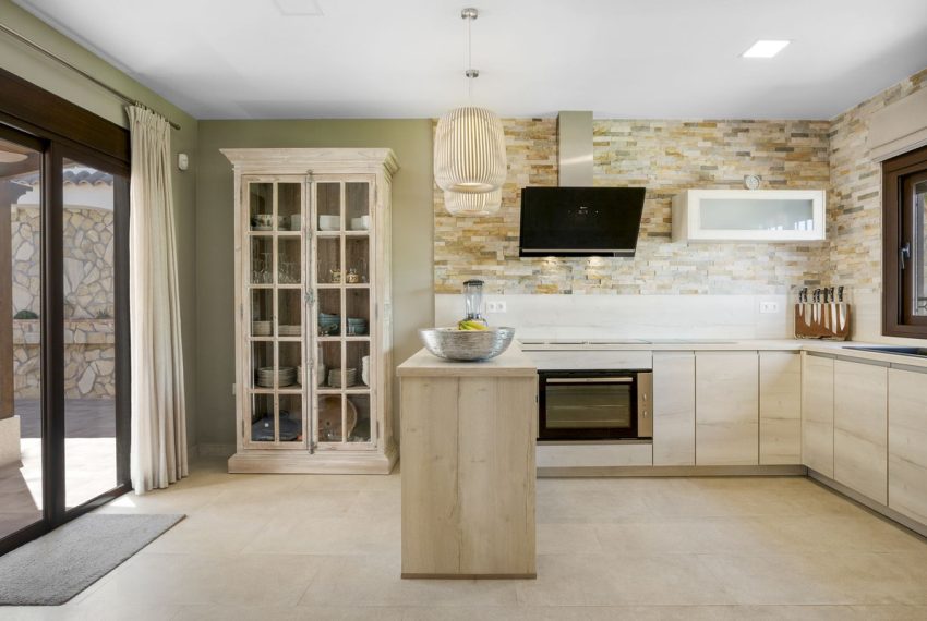 R5166436-Villa-For-Sale-Mijas-Costa-Detached-5-Beds-528-Built-9