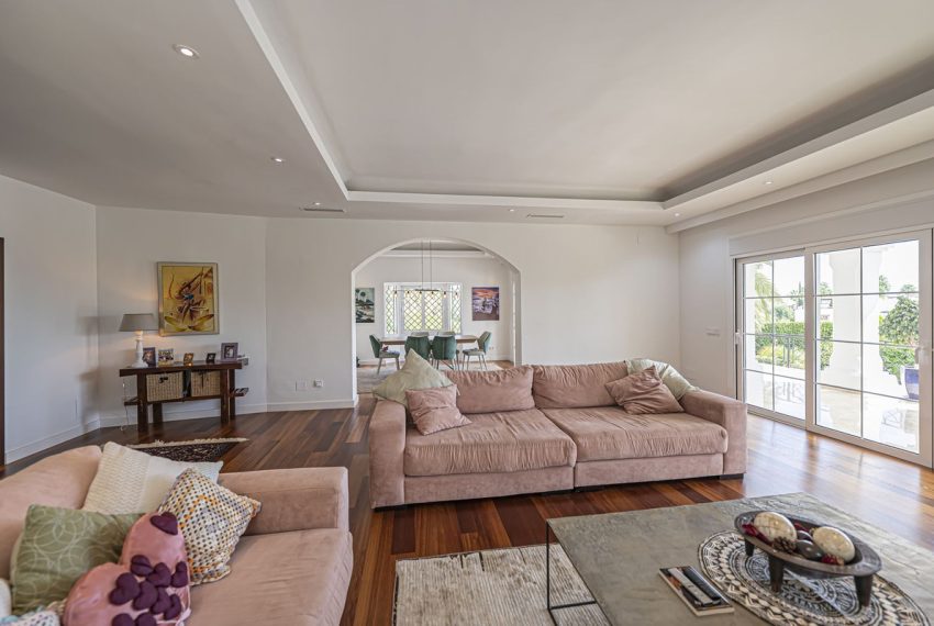 R5166511-Villa-For-Sale-El-Paraiso-Detached-4-Beds-384-Built-10