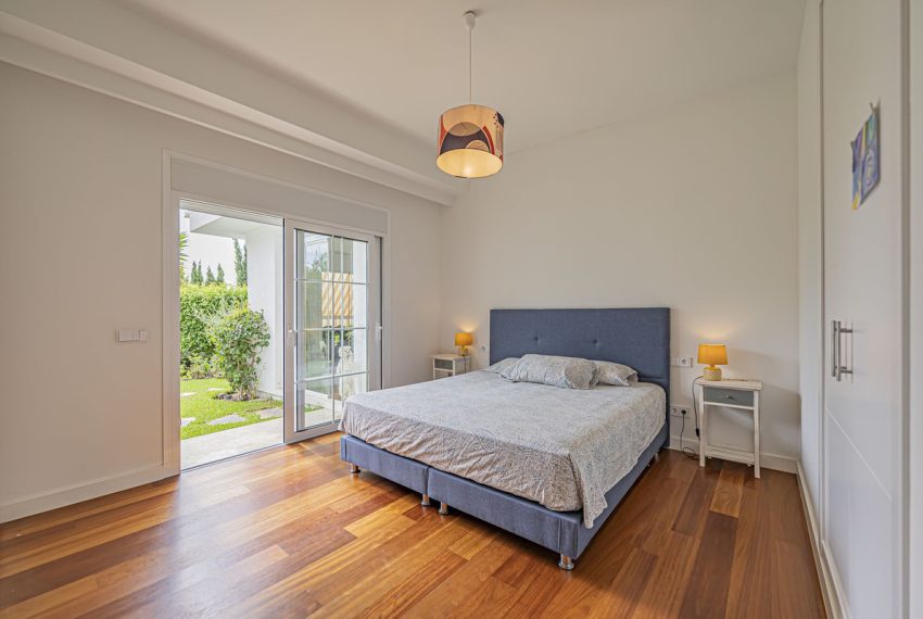 R5166511-Villa-For-Sale-El-Paraiso-Detached-4-Beds-384-Built-13