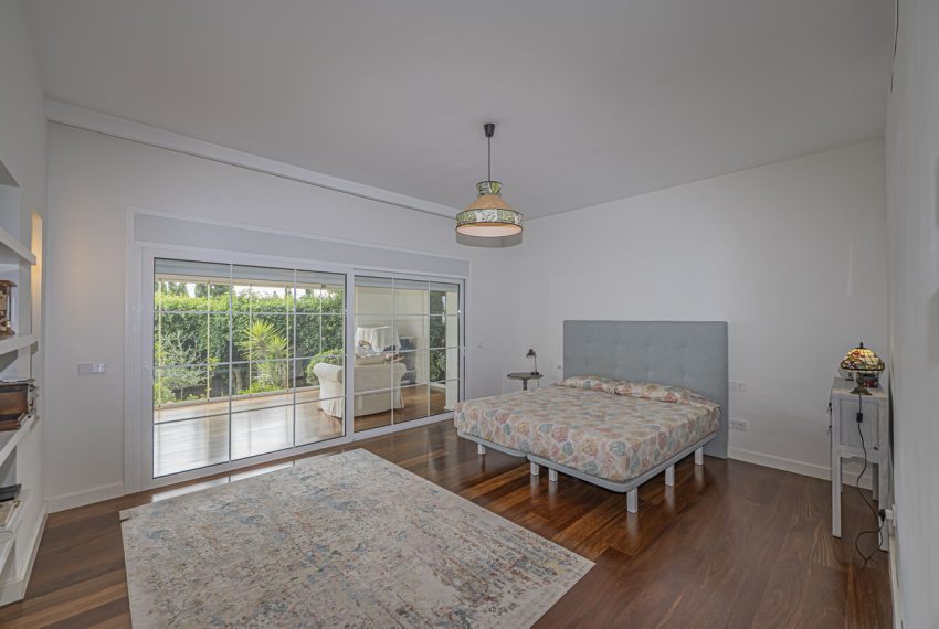 R5166511-Villa-For-Sale-El-Paraiso-Detached-4-Beds-384-Built-15