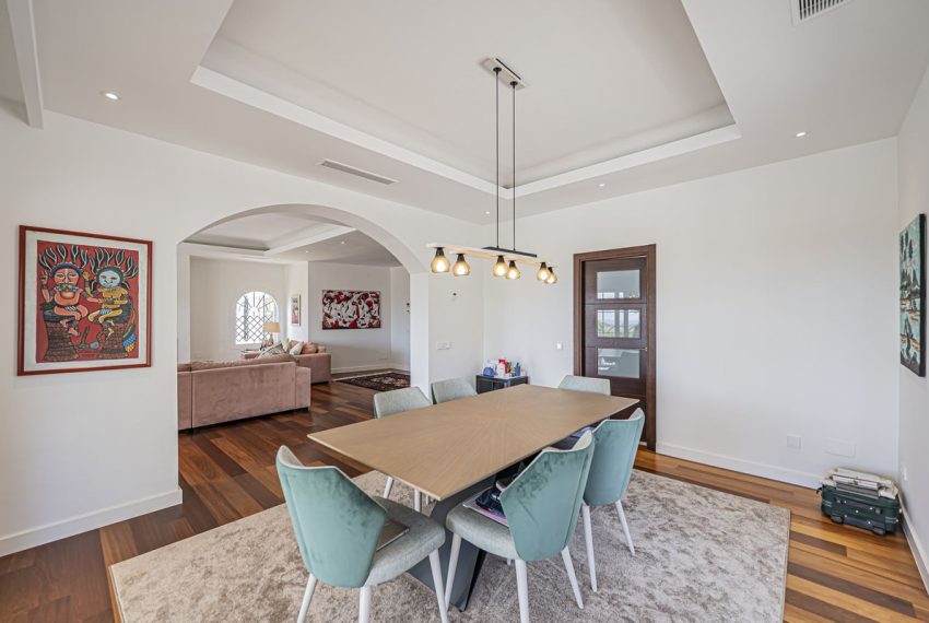 R5166511-Villa-For-Sale-El-Paraiso-Detached-4-Beds-384-Built-7