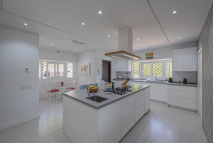 R5166511-Villa-For-Sale-El-Paraiso-Detached-4-Beds-384-Built-8