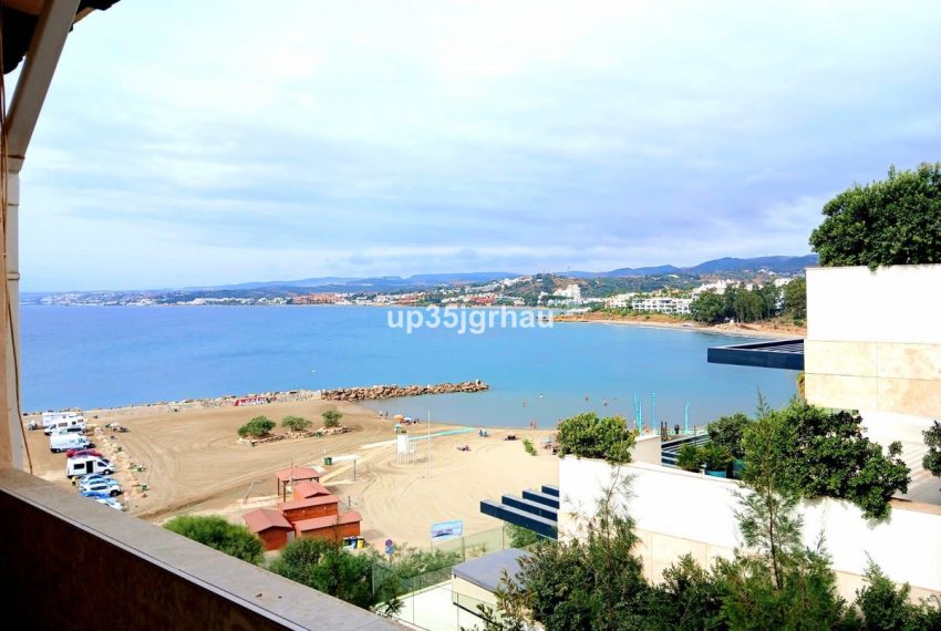 R5166637-Apartment-For-Sale-Estepona-Penthouse-1-Beds-71-Built-1