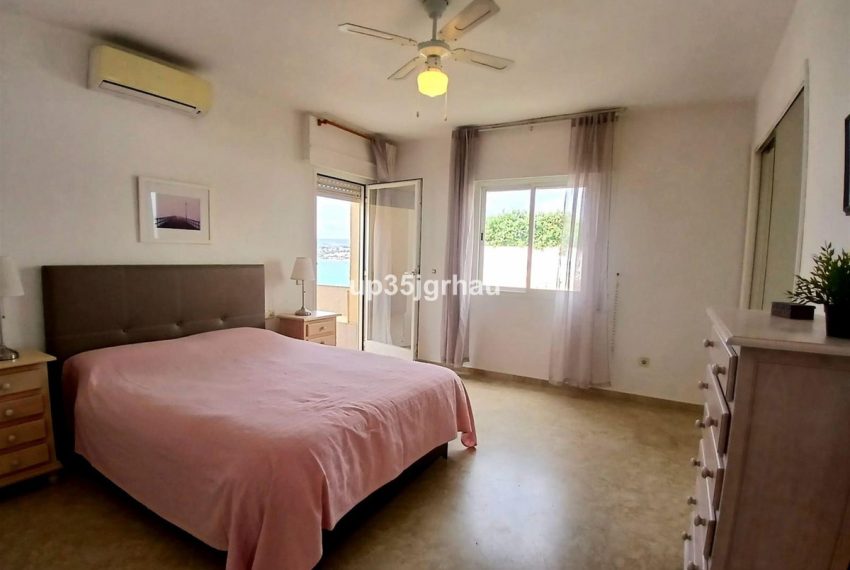 R5166637-Apartment-For-Sale-Estepona-Penthouse-1-Beds-71-Built-3