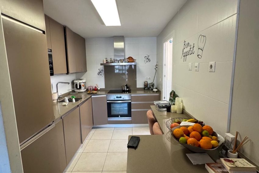R5166649-Apartment-For-Sale-Nueva-Andalucia-Penthouse-3-Beds-100-Built-2