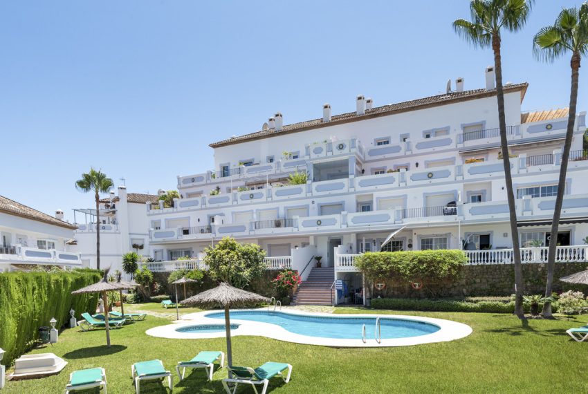 R5166775-Apartment-For-Sale-Nueva-Andalucia-Middle-Floor-1-Beds-67-Built-1