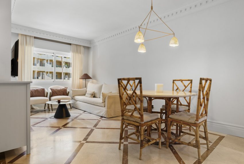 R5166775-Apartment-For-Sale-Nueva-Andalucia-Middle-Floor-1-Beds-67-Built-2