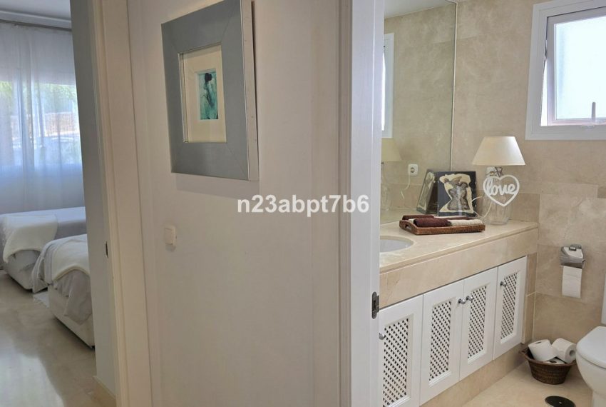 R5166982-Apartment-For-Sale-Nueva-Andalucia-Middle-Floor-2-Beds-115-Built-11