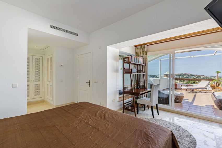 R5167162-Apartment-For-Sale-Nueva-Andalucia-Penthouse-Duplex-2-Beds-134-Built-14