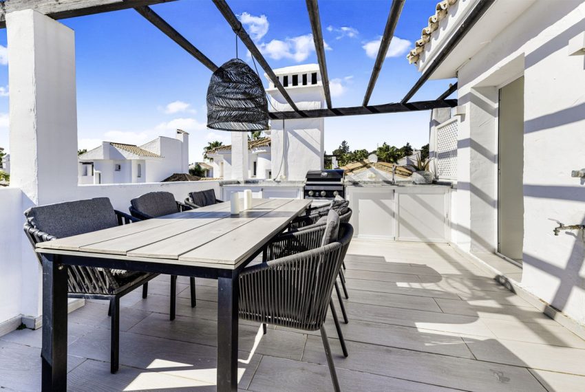 R5167174-Apartment-For-Sale-Nueva-Andalucia-Penthouse-Duplex-3-Beds-97-Built-1