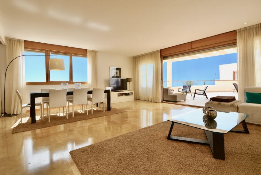 R5167216-Apartment-For-Sale-Altos-de-los-Monteros-Penthouse-3-Beds-234-Built-3