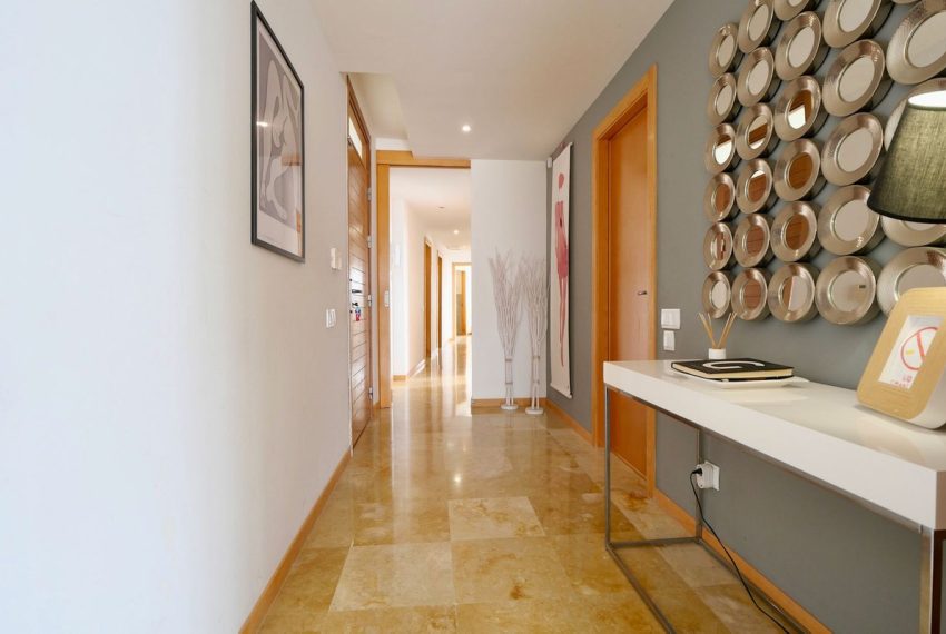R5167216-Apartment-For-Sale-Altos-de-los-Monteros-Penthouse-3-Beds-234-Built-5