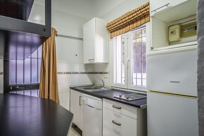 R5167498-Villa-For-Sale-Las-Chapas-Detached-2-Beds-50-Built-5