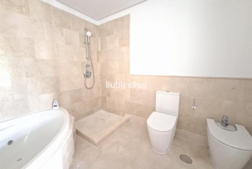 R5167807-Apartment-For-Sale-Aloha-Middle-Floor-2-Beds-186-Built-17