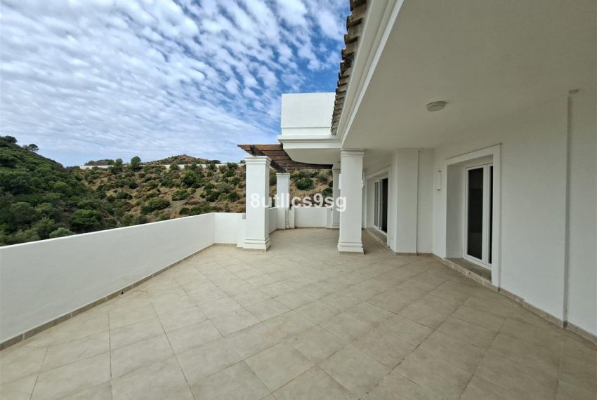 R5167807-Apartment-For-Sale-Aloha-Middle-Floor-2-Beds-186-Built-3