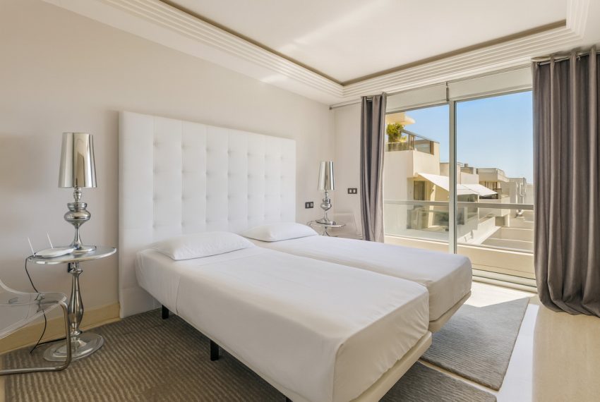 R5167996-Apartment-For-Sale-Benahavis-Middle-Floor-2-Beds-112-Built-13