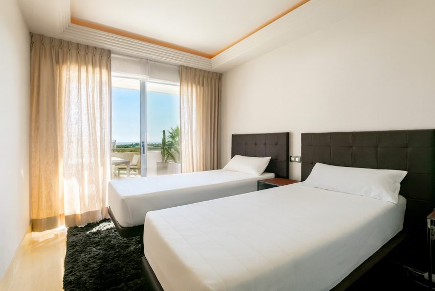 R5167996-Apartment-For-Sale-Benahavis-Middle-Floor-2-Beds-112-Built-14