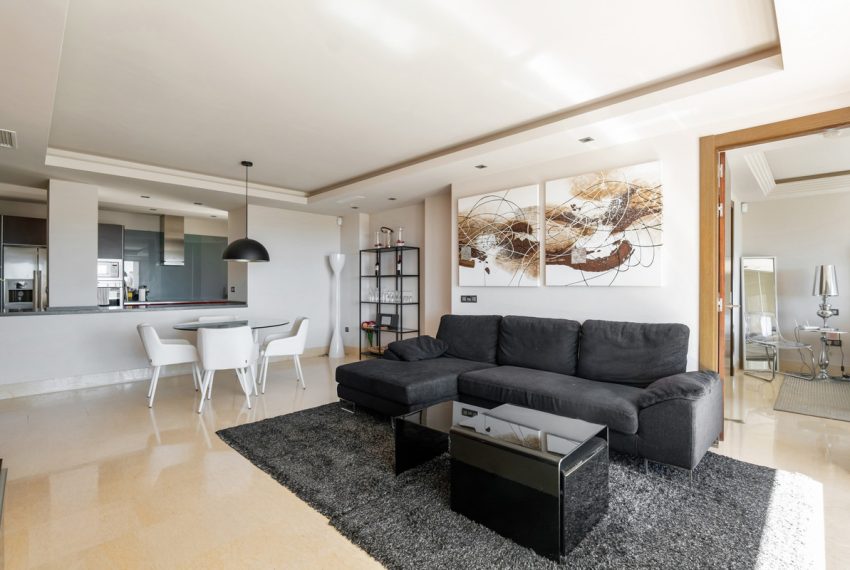 R5167996-Apartment-For-Sale-Benahavis-Middle-Floor-2-Beds-112-Built-2