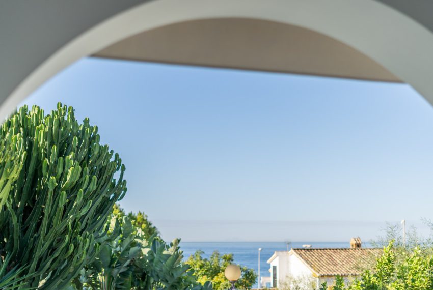 R5168227-Villa-For-Sale-Marbella-Detached-7-Beds-420-Built-2