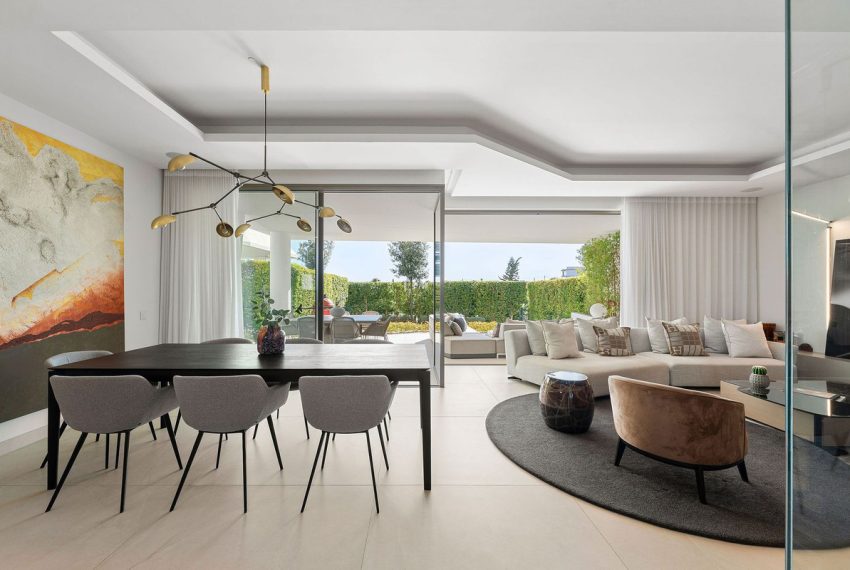 R5168548-Villa-For-Sale-Nueva-Andalucia-Semi-Detached-4-Beds-463-Built-5