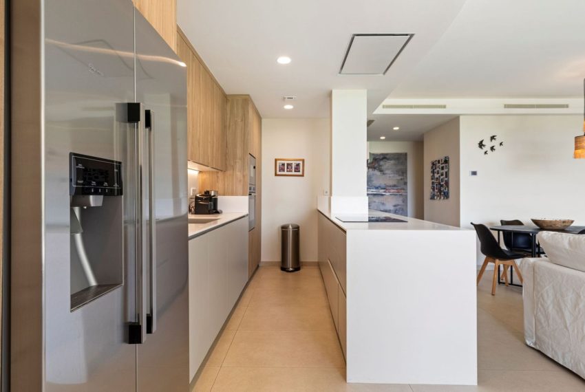 R5168578-Apartment-For-Sale-Benahavis-Ground-Floor-3-Beds-135-Built-2