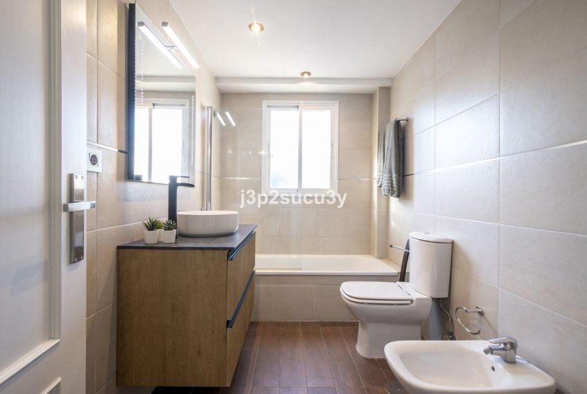 R5168623-Apartment-For-Sale-San-Pedro-de-Alcantara-Middle-Floor-3-Beds-101-Built-14