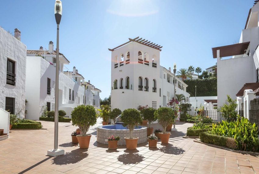 R5168746-Apartment-For-Sale-Nueva-Andalucia-Ground-Floor-1-Beds-84-Built-6