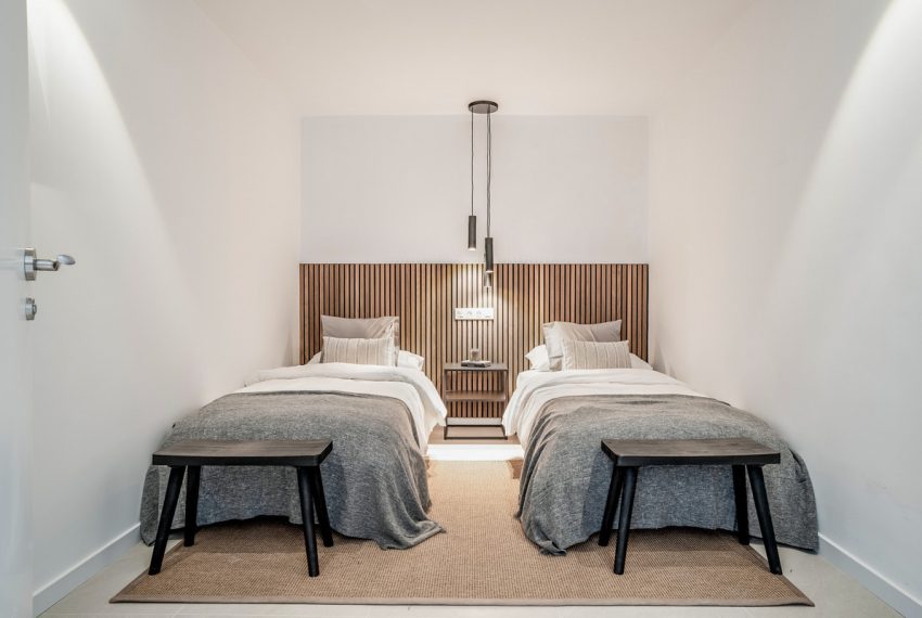 R5168848-Apartment-For-Sale-La-Quinta-Middle-Floor-4-Beds-210-Built-4