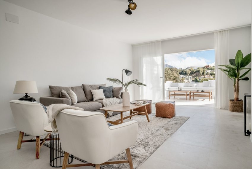 R5168848-Apartment-For-Sale-La-Quinta-Middle-Floor-4-Beds-210-Built