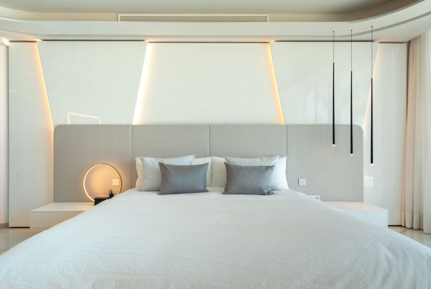 R5168896-Villa-For-Sale-Los-Monteros-Detached-6-Beds-1229-Built-10