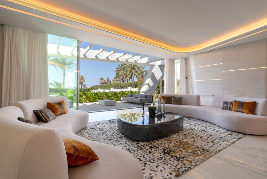 R5168896-Villa-For-Sale-Los-Monteros-Detached-6-Beds-1229-Built-6