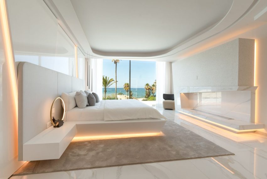 R5168896-Villa-For-Sale-Los-Monteros-Detached-6-Beds-1229-Built-9