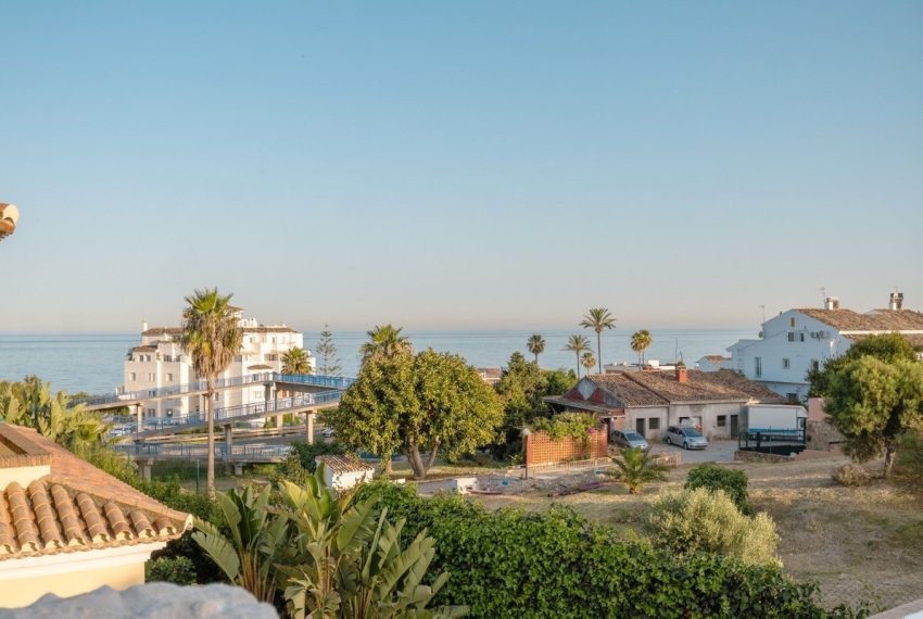 R5168998-Villa-For-Sale-Estepona-Detached-4-Beds-420-Built-13