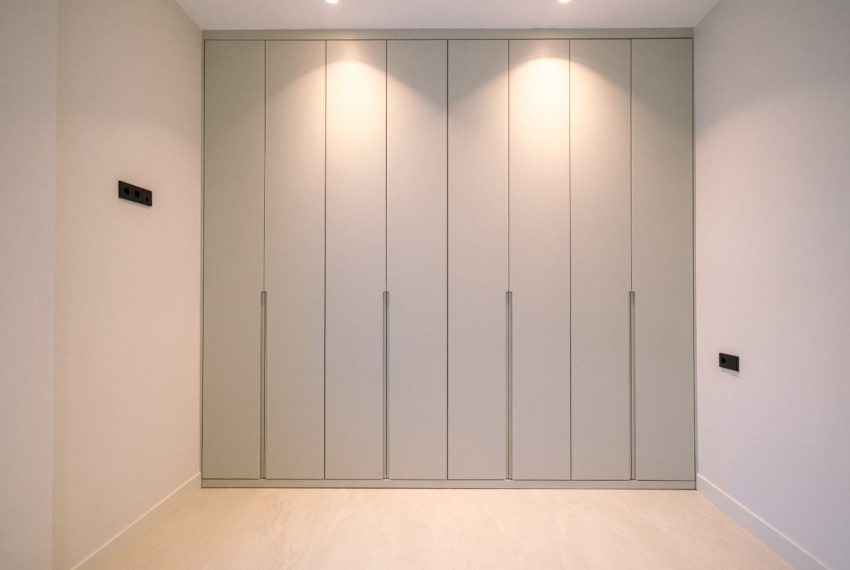 R5168998-Villa-For-Sale-Estepona-Detached-4-Beds-420-Built-16