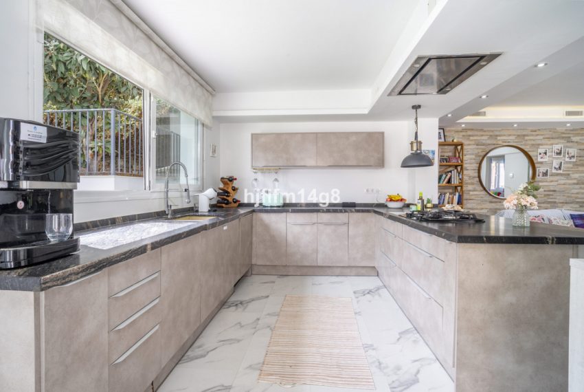 R5169049-Villa-For-Sale-La-Campana-Detached-3-Beds-136-Built-5