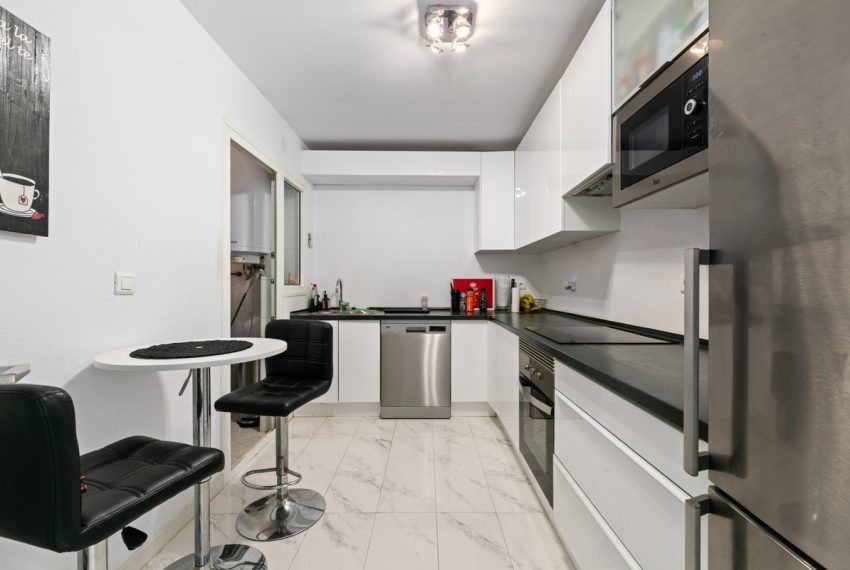 R5169052-Apartment-For-Sale-La-Campana-Ground-Floor-4-Beds-85-Built-16