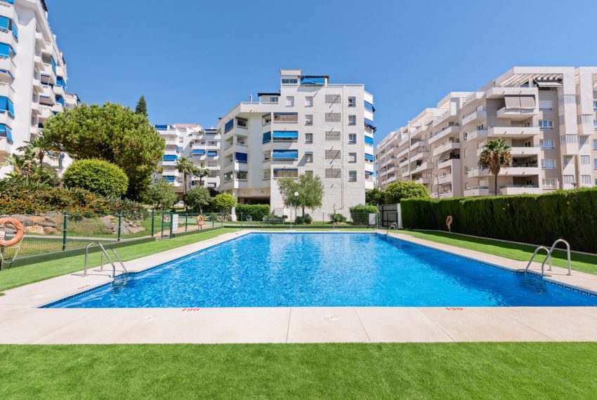 R5169052-Apartment-For-Sale-La-Campana-Ground-Floor-4-Beds-85-Built