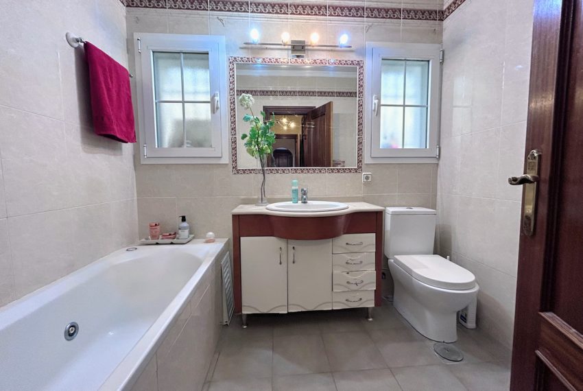 R5169106-Villa-For-Sale-San-Pedro-de-Alcantara-Detached-3-Beds-231-Built-14