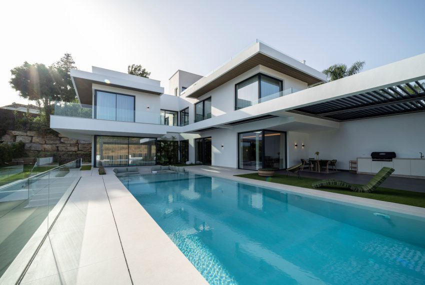 R5169181-Villa-For-Sale-El-Paraiso-Detached-6-Beds-1182-Built